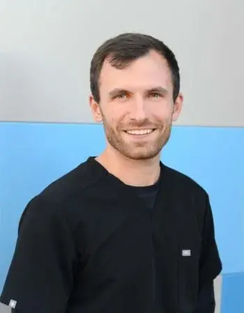 Dr Ryan P